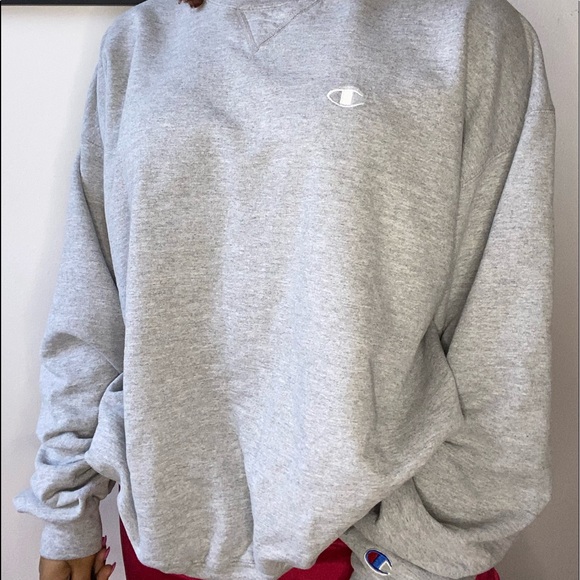 Champion Sweatshirt - Picture 3 of 7